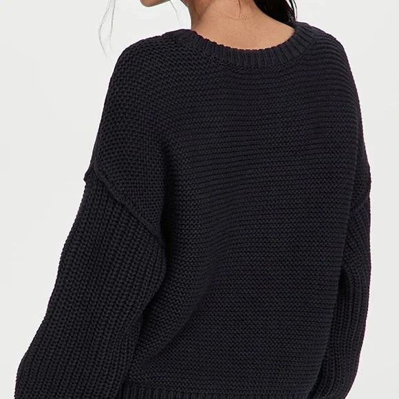 Free People Dream Cable Crew Sweater in Black NWT Small - Picture 6 of 14